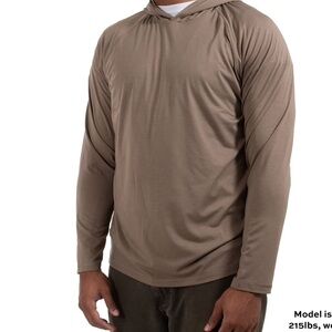 Men’s size large no tag Habitat Tan Men's Swim Rash Guard